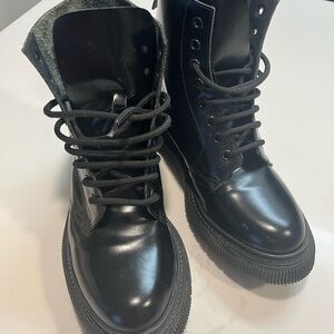 Men's Black Lace-Up Boots